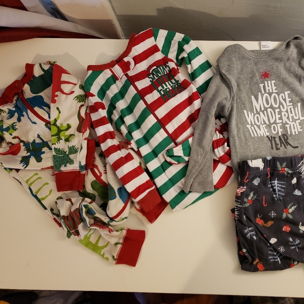 Holiday Christmas Toddler 12-18M Pajamas